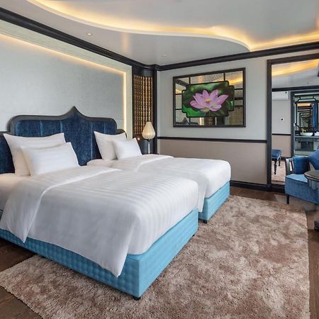 Le Journey Luxury Cruise Hotel ฮาลอง ภายนอก รูปภาพ